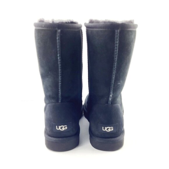 UGG Women's Classic Short‎ Boot - Size 10 - Picture 3 of 8